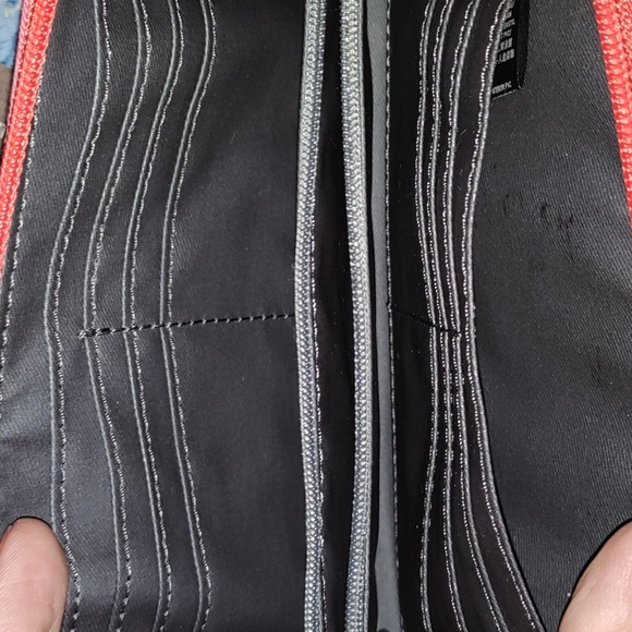 Fossil floral wallet EUC - Picture 6 of 8